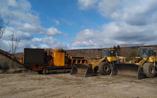 Guers Topsoil And Mulch Products Llc fleet